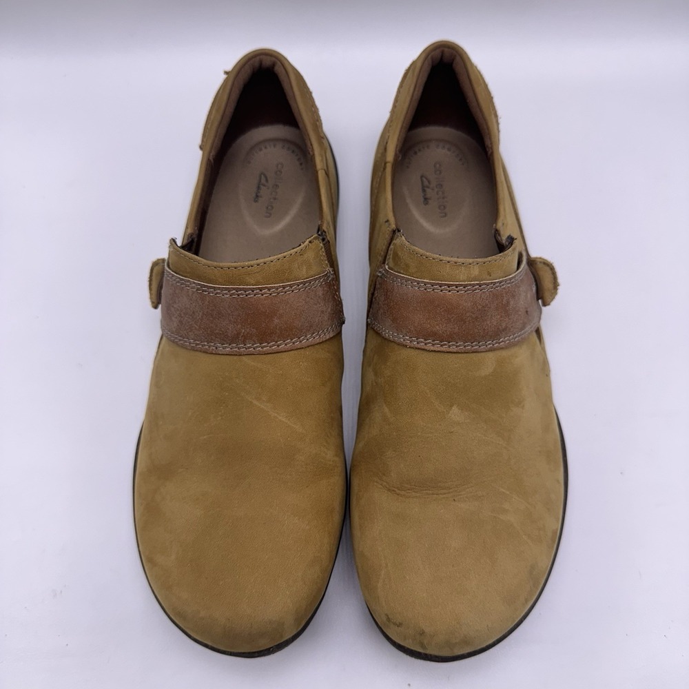 Clarks Roseville Dot Loafers Women's Size 11 M Tan Nubuck Leather Slip On Shoes - Picture 3 of 9